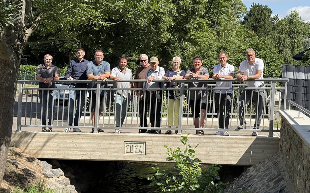 Zwei neue Brücken auf der Alten Bachstraße